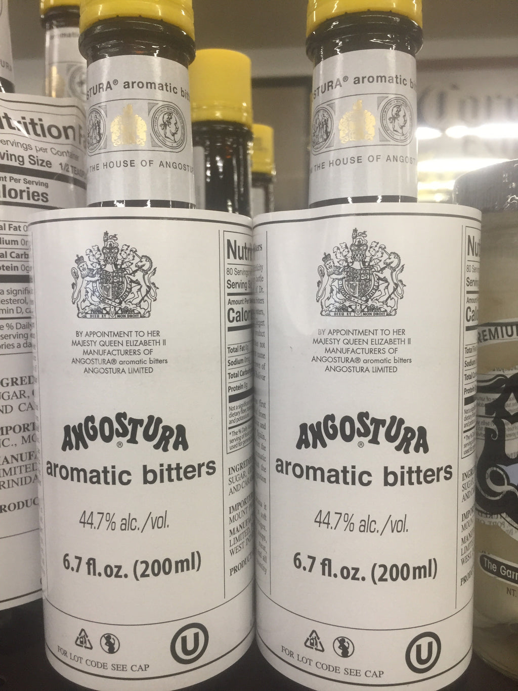 ANGOSTURA AROMATIC BITTERS 16oz – Wilibees Wines & Spirits